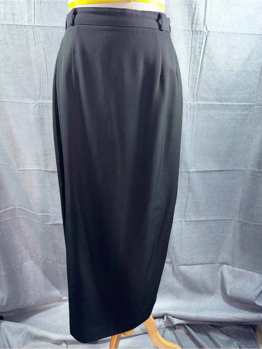 2590-Austin Reed Black A-Line Maxi Skirt